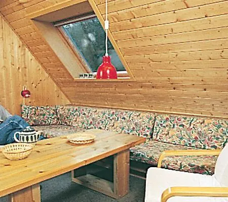 Hébergement de vacances Two-bedroom Holiday In 9 Laeso